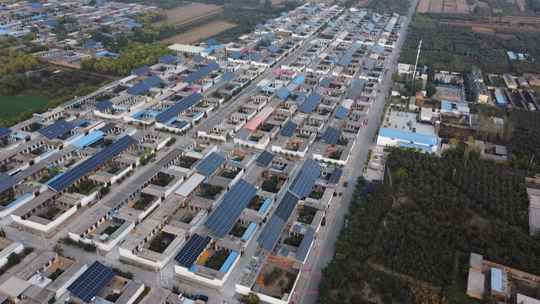 新标杆 | 3044am永利首个整村汇流户用项目落地！